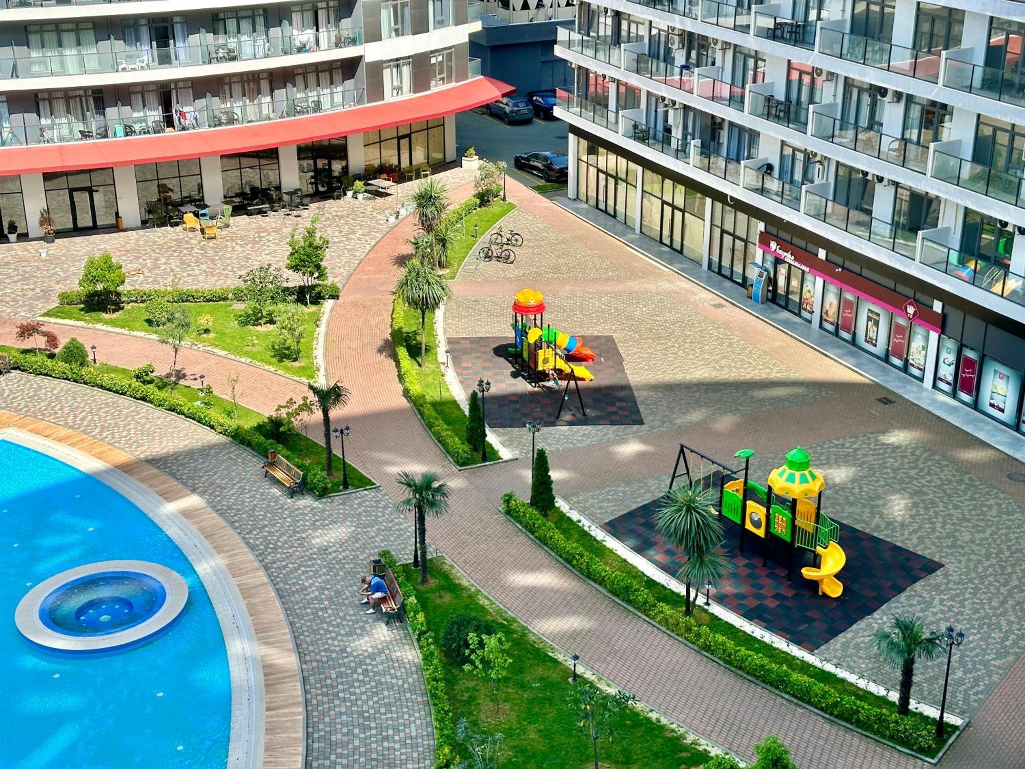 Batumi Boulevard Resort Экстерьер фото