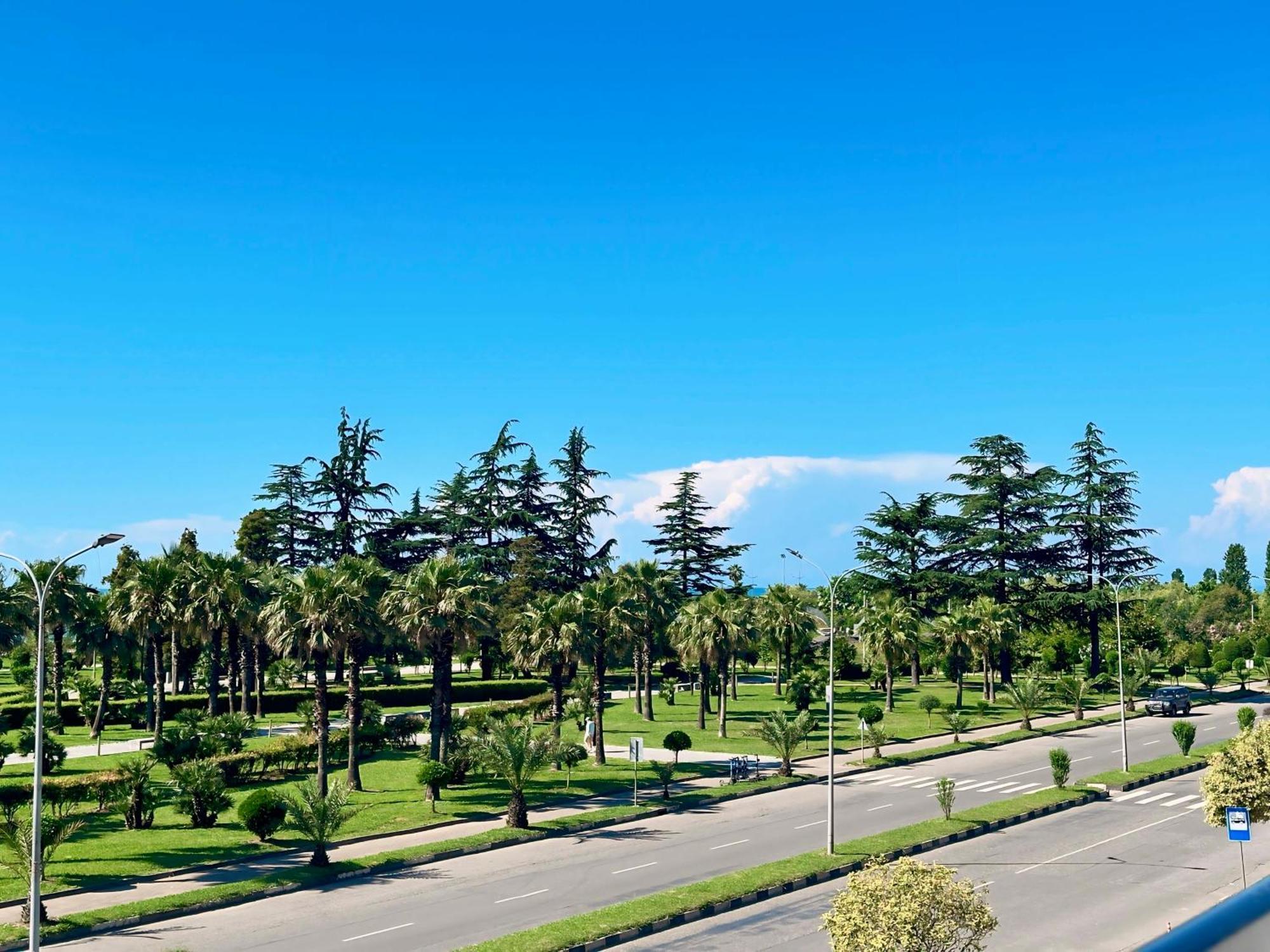 Batumi Boulevard Resort Экстерьер фото