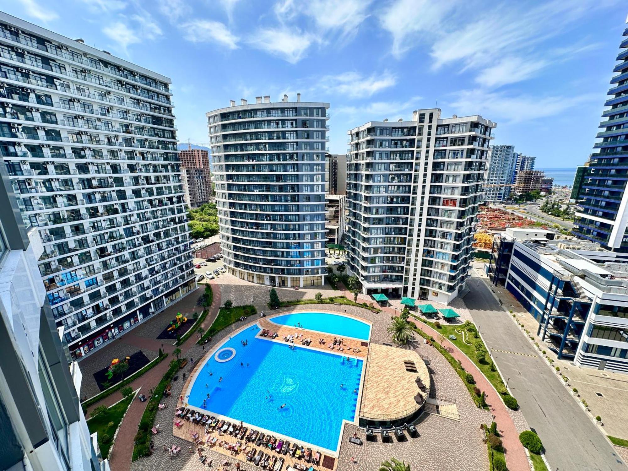 Batumi Boulevard Resort Экстерьер фото
